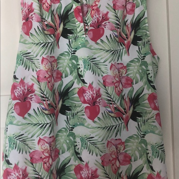 HAWAIIAN PRINT SLEEVELESS TOP - Picture 4 of 5